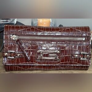 Guess embossed crocodile brown Hand bag